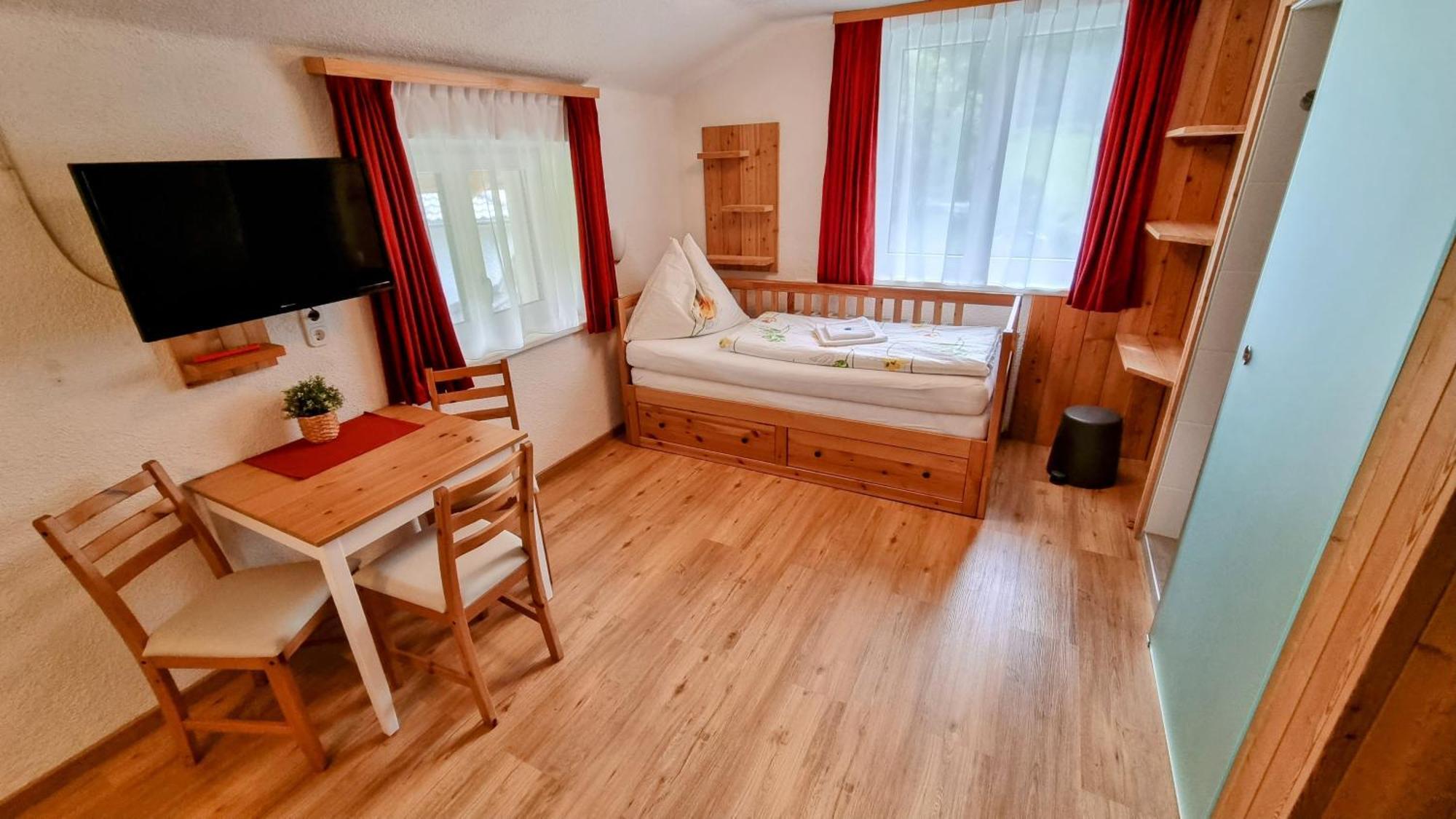 Gaestehaus Landhaus Tyrol Gries im Sellrain Eksteriør billede