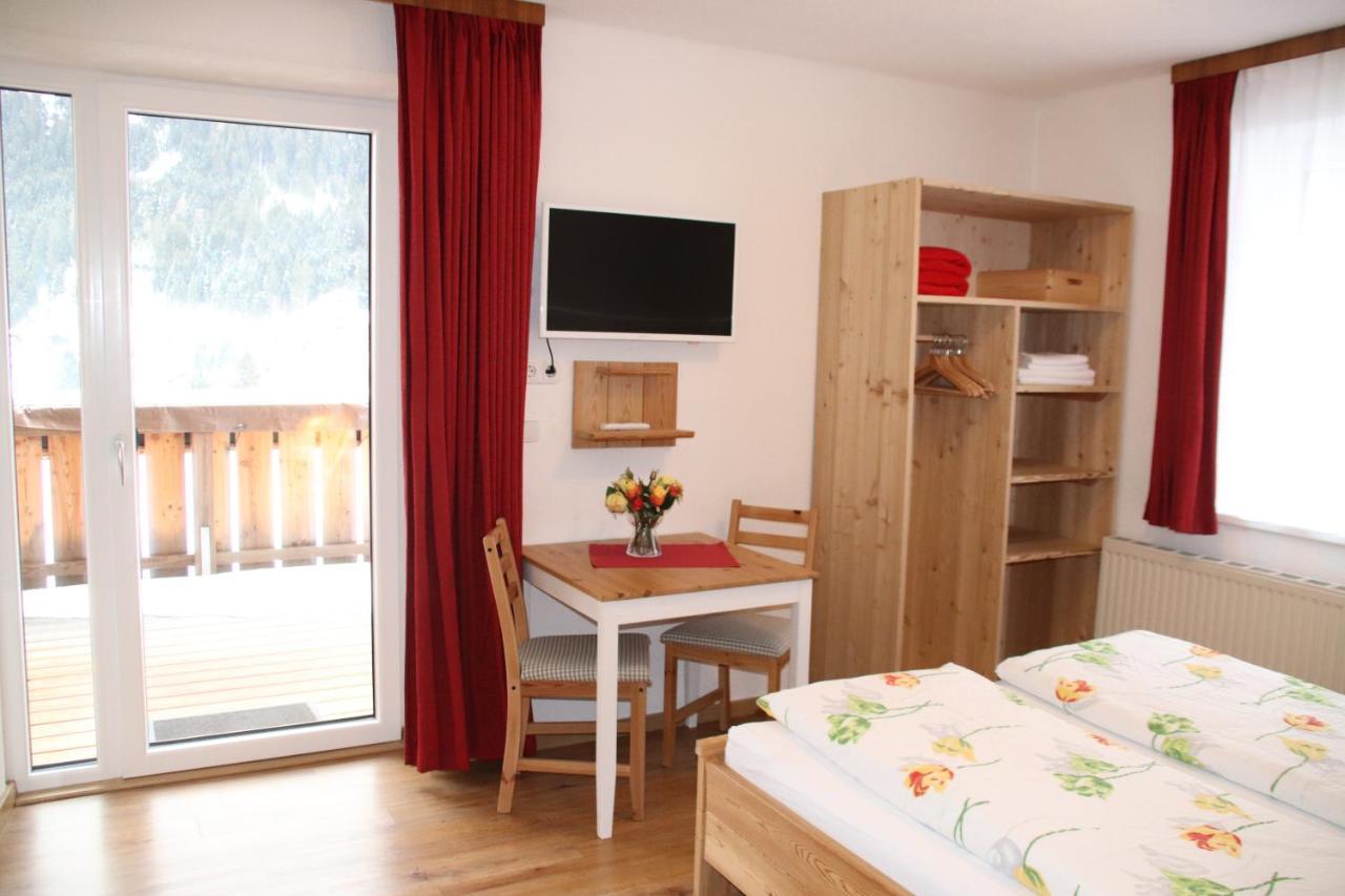 Gaestehaus Landhaus Tyrol Gries im Sellrain Eksteriør billede